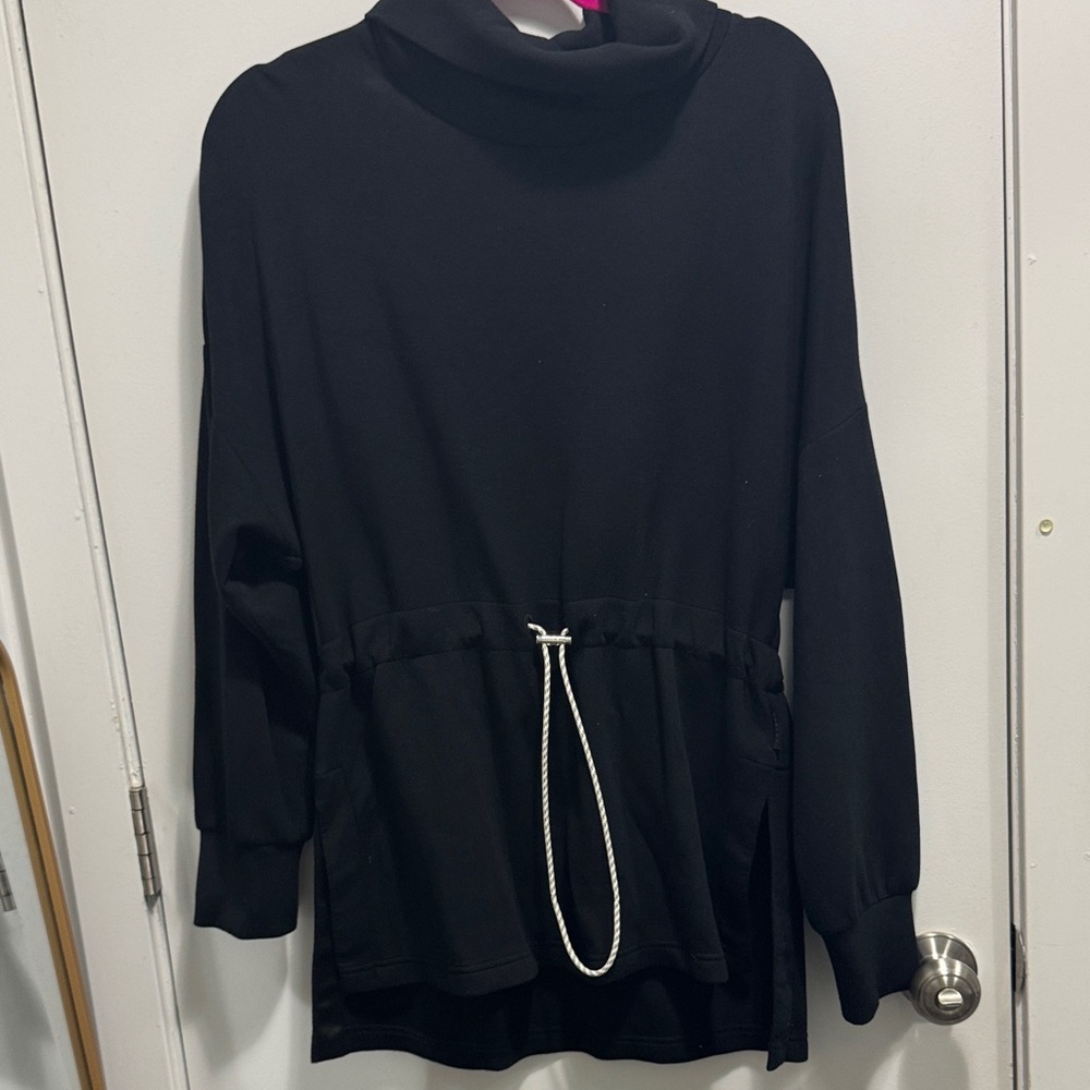 Varley Black Knit Tunic Sweatshirt with Drawstring